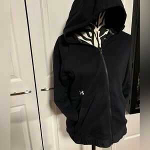 Women’s under armour full zip hoody-small